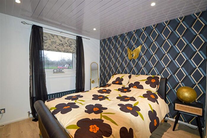 1 Bedroom Flat For Sale In George Court, Hamilton, ML3