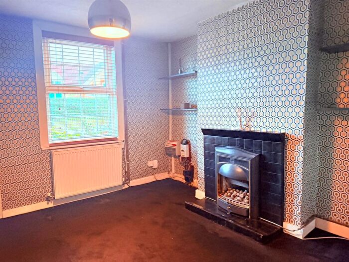 2 Bedroom Property To Rent In Martindale Road, Hounslow, TW4