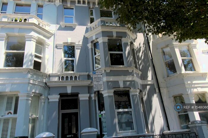 8 Bedroom Terraced House To Rent In Shaftesbury Road, Brighton, BN1