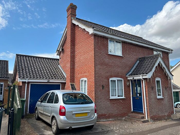 3 Bedroom Property To Rent In Scrumpy Way, Banham, Norwich, NR16