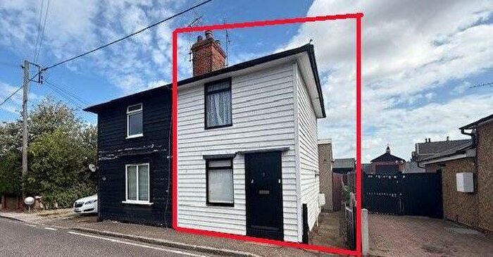 2 Bedroom Cottage For Sale In Winterdale Cottages, Burnham Road, Althorne, Chelmsford, Essex, CM3