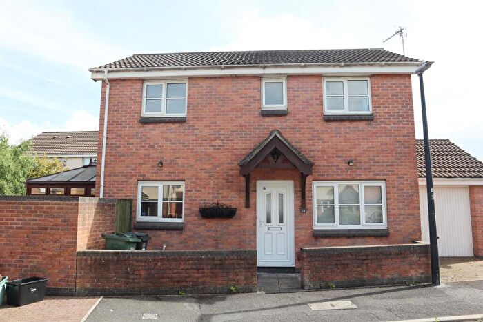 3 Bedroom House To Rent In Charlock Close, Weston-Super-Mare, BS22