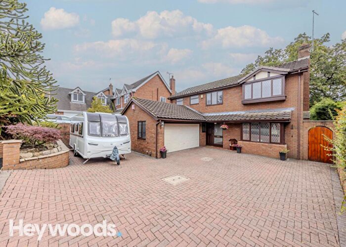 4 Bedroom Detached House For Sale In Castel Close, Seabridge, Newcastle-under-Lyme, ST5