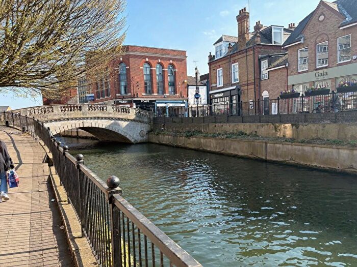 1 Bedroom Flat To Rent In Stonebridge Walk, Chelmsford, Essex, CM1