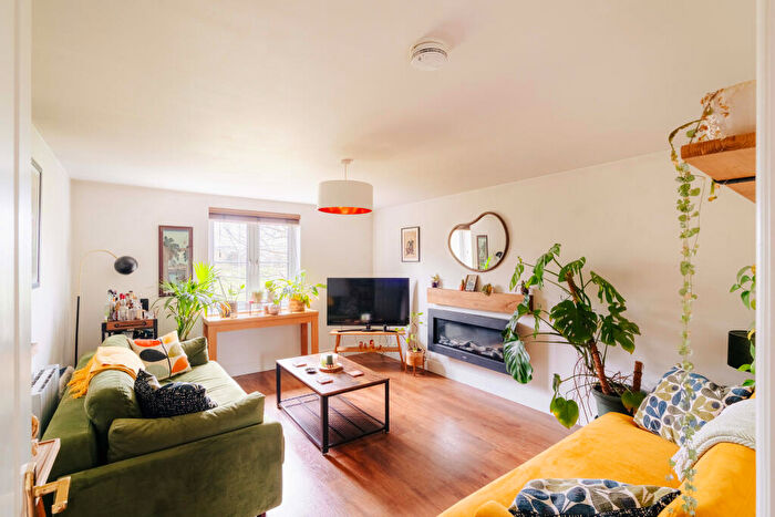 2 Bedroom Flat For Sale In Bristol South End, Bedminster, Bristol, BS3