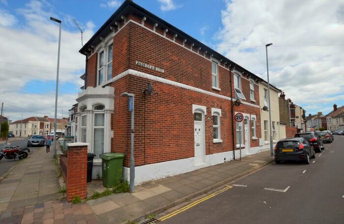 1 Bedroom Terraced House To Rent In Stamshaw Road, Portsmouth, Hampshire, PO2