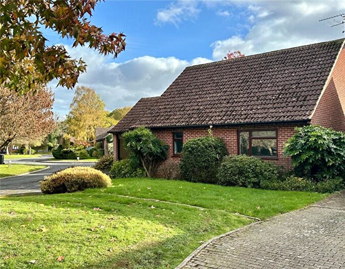 2 Bedroom Detached House To Rent In Mayfield, Rowledge, Farnham, Surrey, GU10