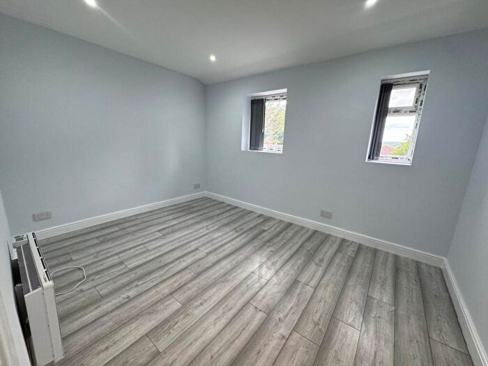 1 Bedroom Flat To Rent In Tilehurst Road, Reading, RG30