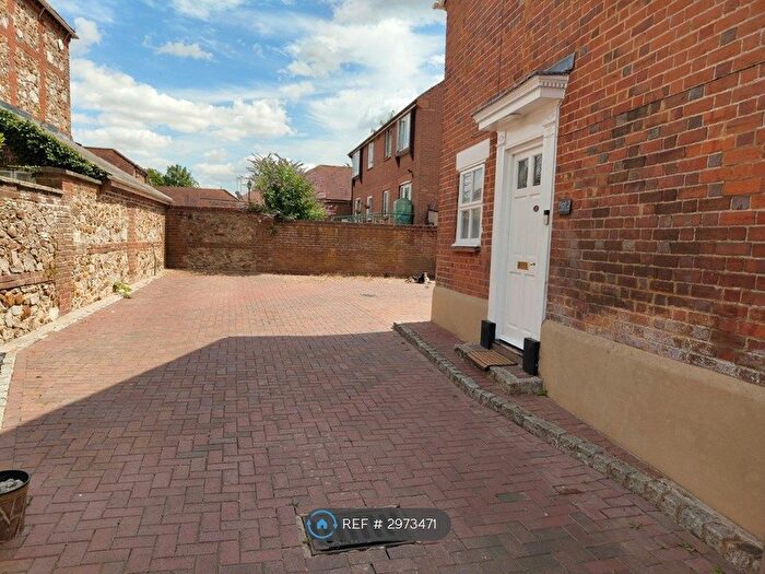 1 Bedroom Maisonette To Rent In Baydon House, Hungerford, RG17