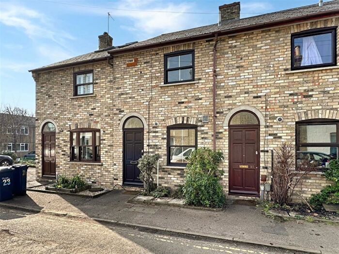 2 Bedroom Terraced House For Sale In York Terrace, Cambridge, CB1