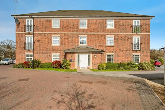 2 Bedroom Flat For Sale In Rosso Close, Doncaster, South Yorkshire, DN4