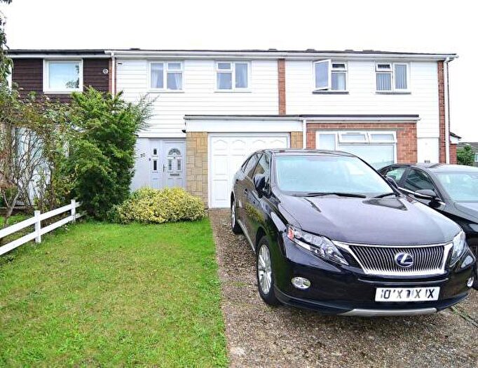 3 Bedroom Terraced House To Rent In Fair Green, SO19