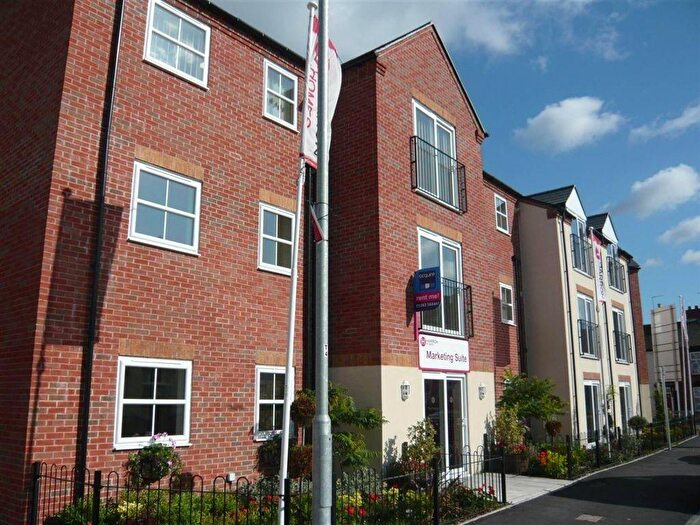 2 Bedroom Flat To Rent In Finings Court, Burton-on-Trent, Staffordshire, DE14