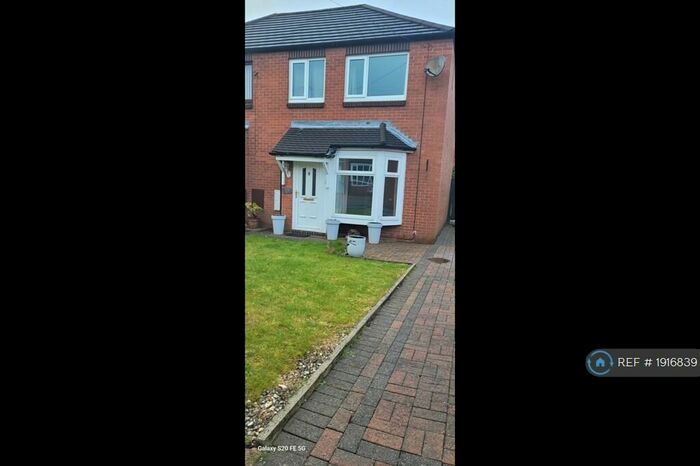 2 Bedroom Semi-Detached House To Rent In Earnshaw Close, Ashton-Under-Lyne, OL7