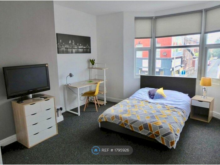 3 Bedroom Flat To Rent In Lilley Road, Liverpool, L7