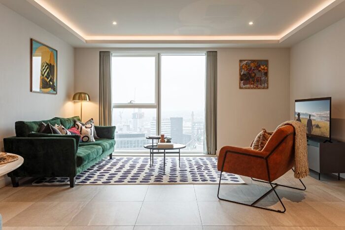 1 Bedroom Flat To Rent In Rochdale Road, Manchester, M4