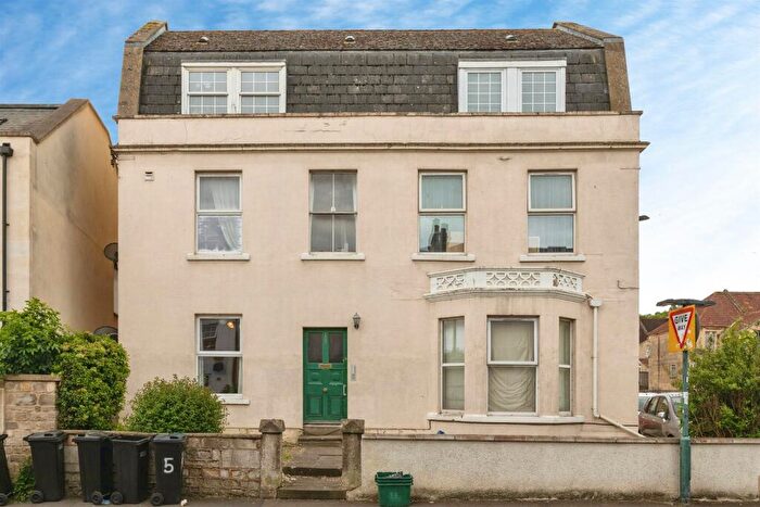 2 Bedroom Apartment For Sale In High Street, Twerton, Bath, BA2
