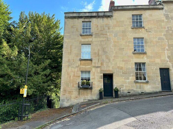 3 Bedroom House To Rent In Caroline Place, Bath, BA1