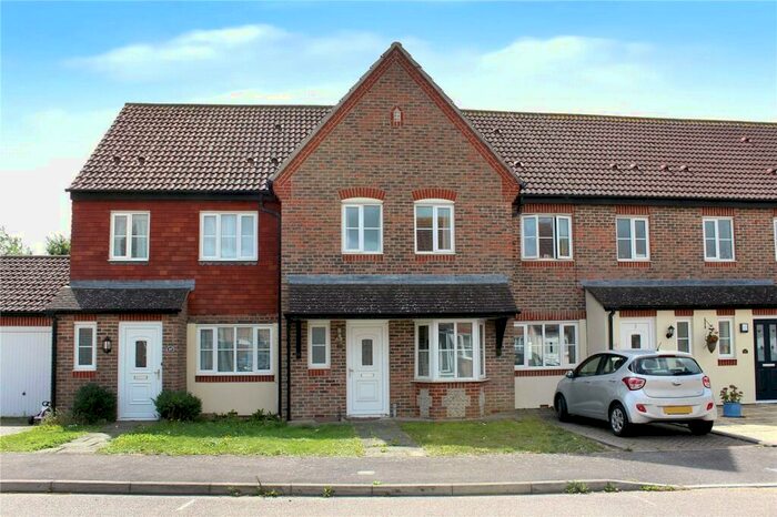 4 Bedroom Terraced House To Rent In The Poplars, Littlehampton, West Sussex, BN17
