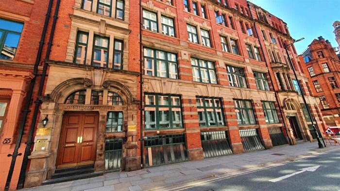 1 Bedroom Apartment To Rent In Bombay House, Granby Village, Manchester, M1