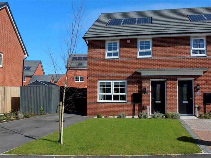 3 Bedroom House To Rent In Stephenson Street, Preston, PR2