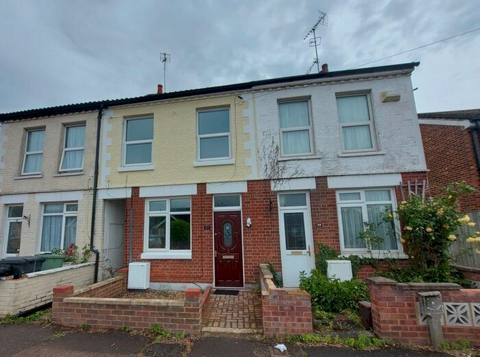 2 Bedroom Terraced House To Rent In Cemetery Road, Houghton Regis, Dunstable, LU5