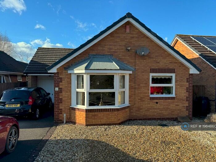 2 Bedroom Bungalow To Rent In Tansy Close, Abbeymead, Gloucester, GL4