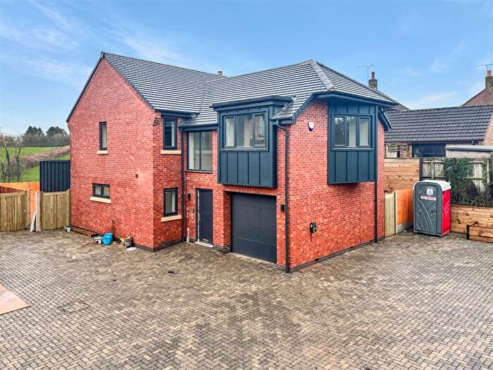 4 Bedroom Detached House For Sale In Bosworth Close, Broughton Astley., LE9