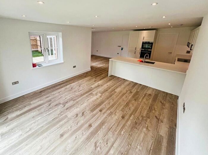 5 Bedroom Property To Rent In Howells Way, Hardwick, Cambridge, CB23