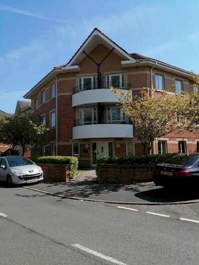 2 Bedroom Flat To Rent In The Moorings, Hockley, Birmingham, B18