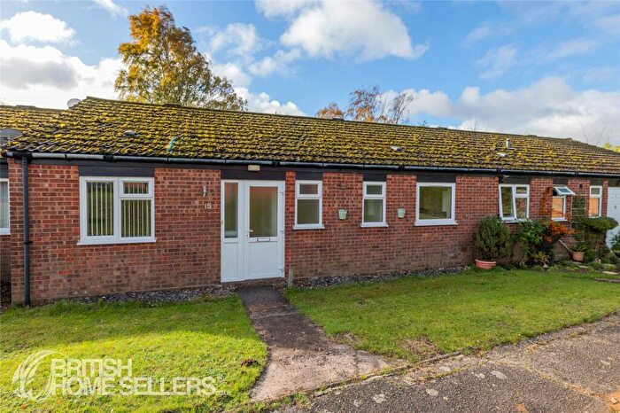 2 Bedroom Bungalow For Sale In Brownsfield, Roughton, Norwich, Norfolk, NR11