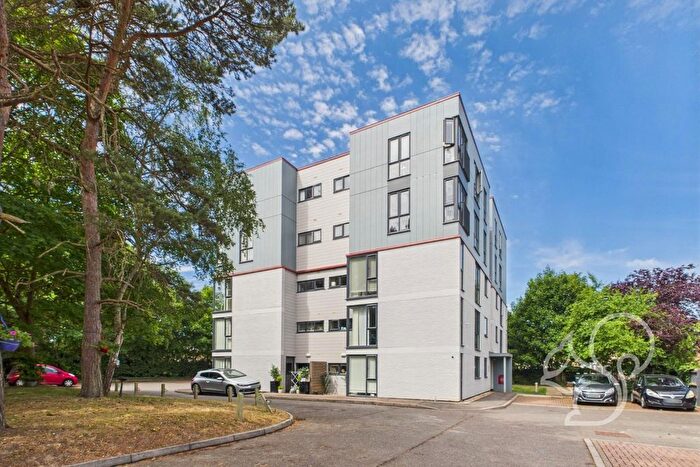 2 Bedroom Flat For Sale In Berechurch Road, Colchester, CO2