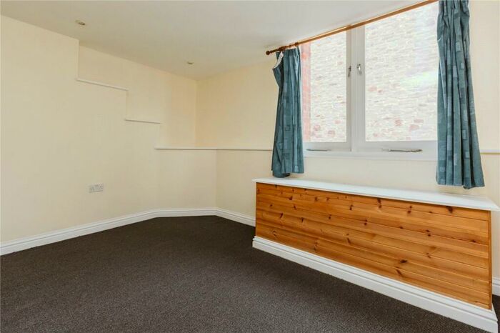 2 Bedroom Apartment To Rent In Orchard Lane, Bristol, BS1