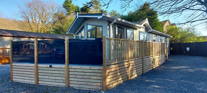 2 Bedroom Park Home For Sale In Ambleside Road, Troutbeck Bridge, Windermere, LA23