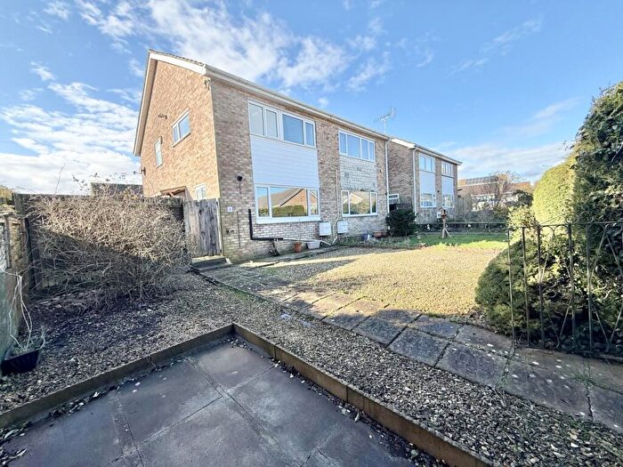 3 Bedroom Semi-Detached House For Sale In Angiddy Close, Caldicot, Mon., NP26