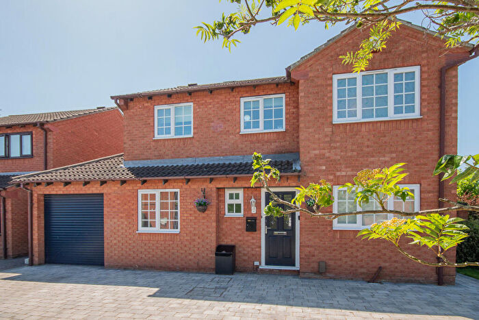 5 Bedroom Detached House For Sale In Cobham Close, Stenson Fields, DE24