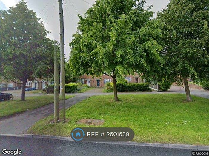 3 Bedroom Semi-detached House To Rent In Quinton Road West, Quinton, Birmingham, B32