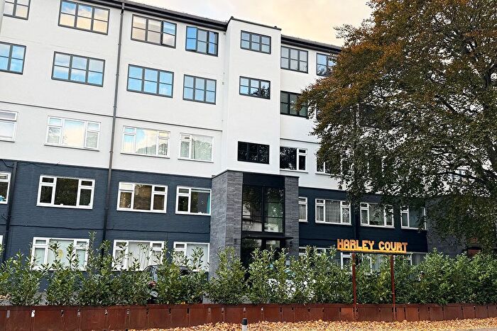 2 Bedroom Flat To Rent In Blake Hall Road, London, E11