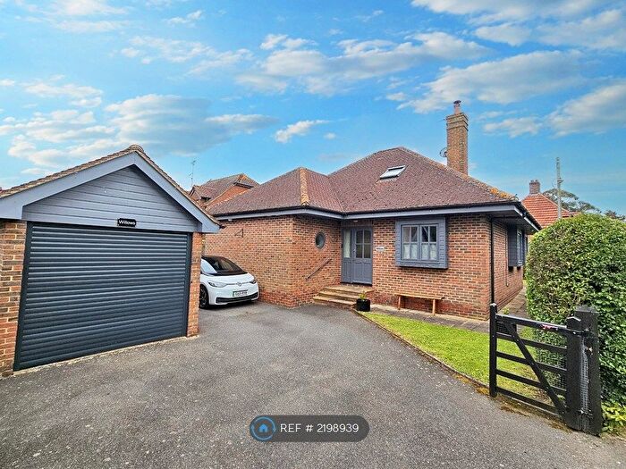 4 Bedroom Detached House To Rent In Weald View, Barcombe, Lewes, BN8