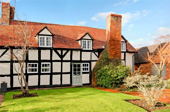 2 Bedroom Semi-Detached House For Sale In Ombersley, Droitwich, Worcestershire WR9