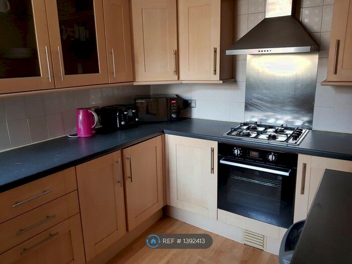 5 Bedroom Terraced House To Rent In Mafeking Road, Southsea, PO4