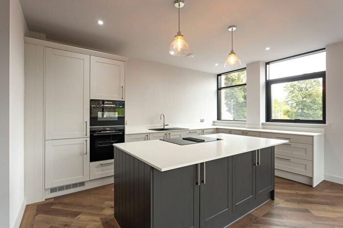 2 Bedroom Flat For Sale In Pool Road, Pool In Wharfedale, LS21