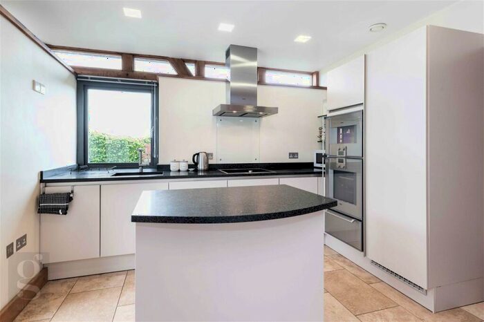 3 Bedroom Barn Conversion For Sale In Breinton, Herefordshire, HR4