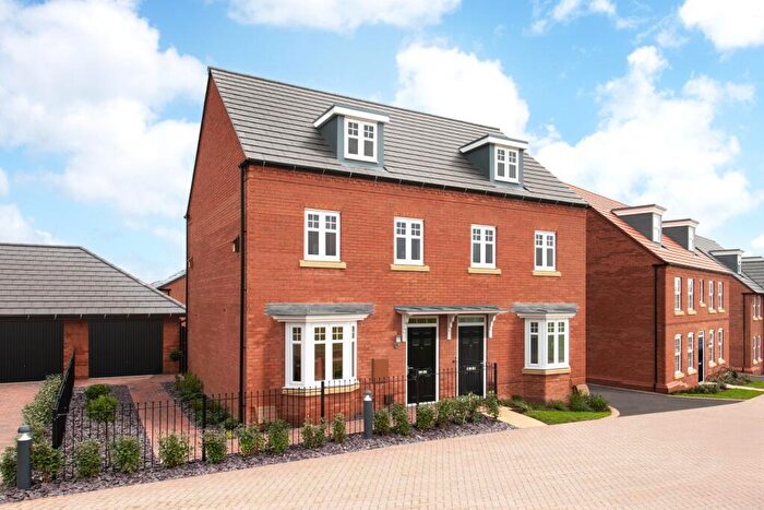 3 Bedroom Semi-Detached House For Sale In Rempstone Road, East Leake, LE12