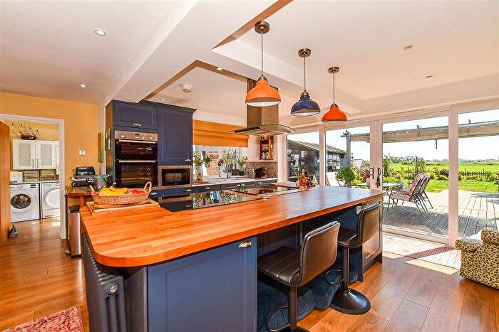 3 Bedroom Detached Bungalow For Sale In Dymchurch Road, New Romney, Kent, TN28