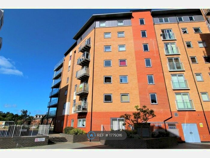2 Bedroom Flat To Rent In Ship Wharf, Colchester, CO2