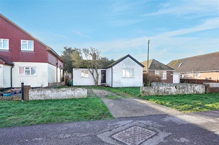 2 Bedroom Detached Bungalow For Sale In Seaview Road, Greatstone, New Romney, TN28