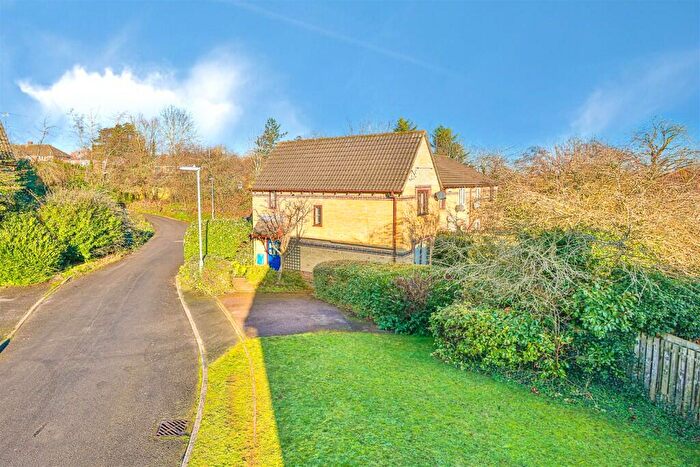 2 Bedroom End Of Terrace House For Sale In Thompson Way, Kettering, Northamptonshire, NN15