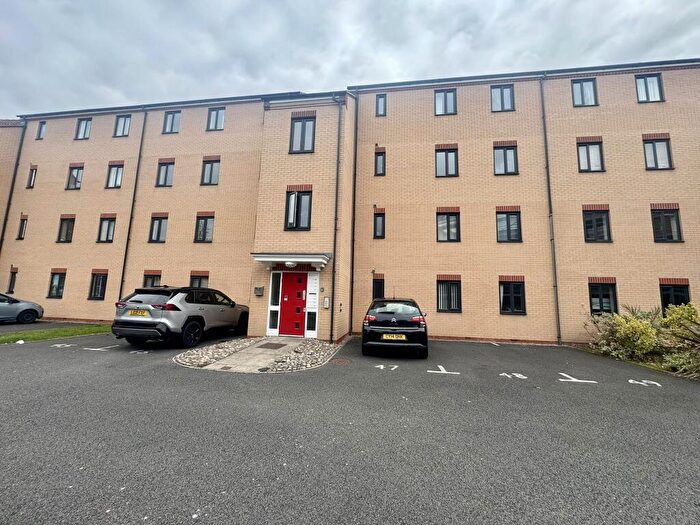 2 Bedroom Apartment To Rent In Templars Court, NG7
