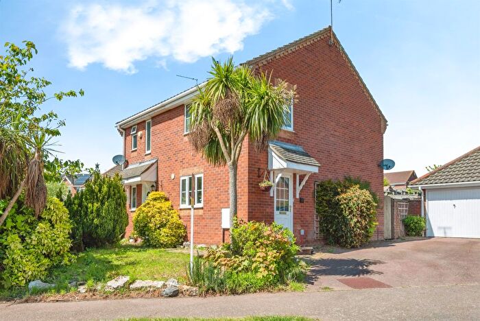 2 Bedroom Semi Detached House For Sale In Acorn Road, North Walsham, NR28